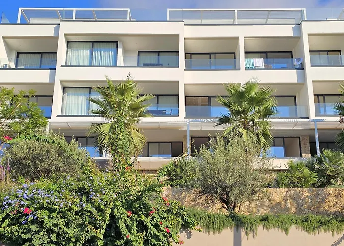 Sunset Luxury Apartment